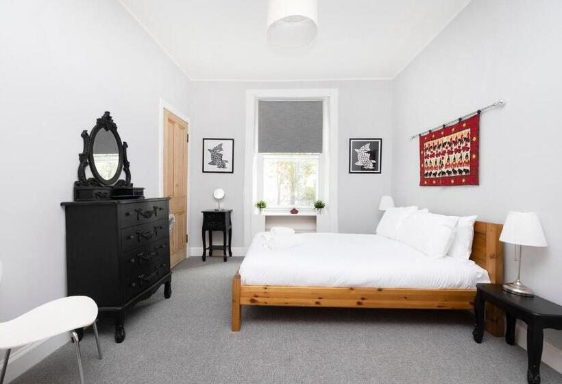 Joivy Charming 1 Bed Ap Near Leith Links With Patio