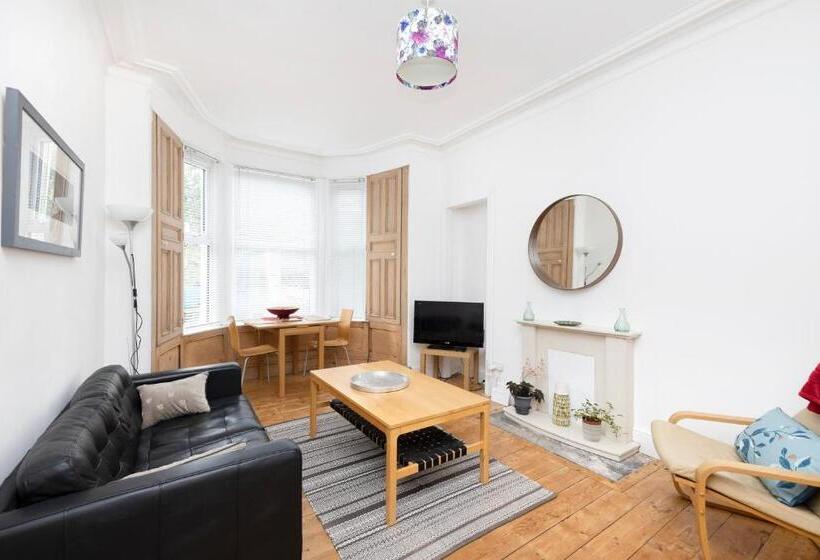 Joivy Charming 1 Bed Ap Near Leith Links With Patio