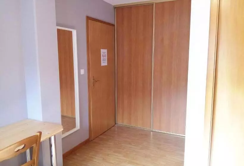 Aamiaismajoitus (B&B) Chambres Thirion