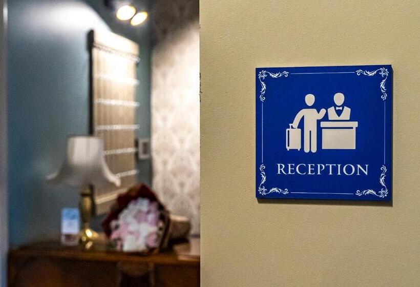 Blue Bird Hostel In Riga Old Town