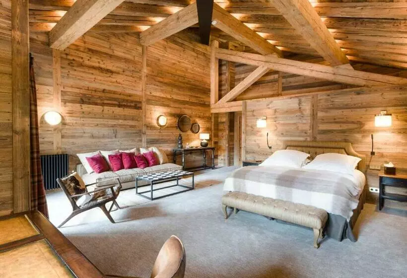 هتل Hôtel La Mourra