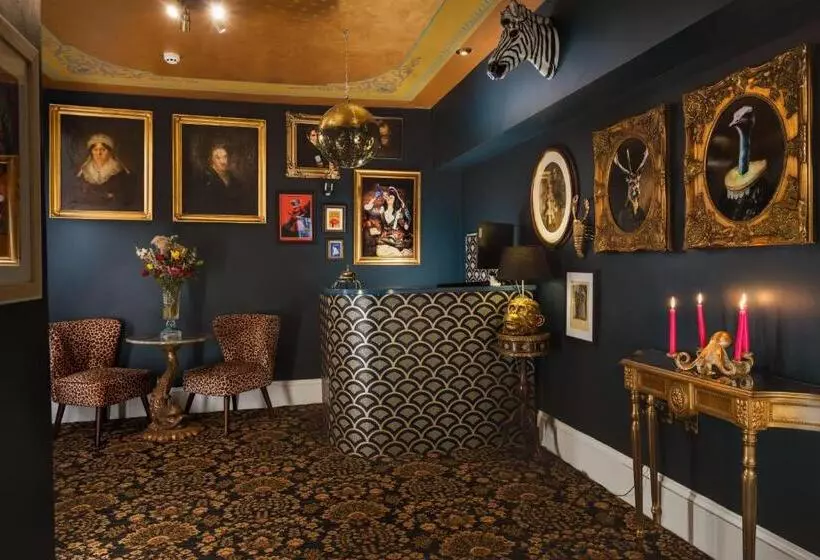 هتل The Harrison Chambers Of Distinction