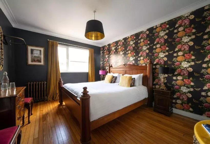 هتل The Harrison Chambers Of Distinction