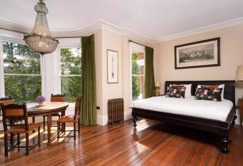 هتل The Harrison Chambers Of Distinction