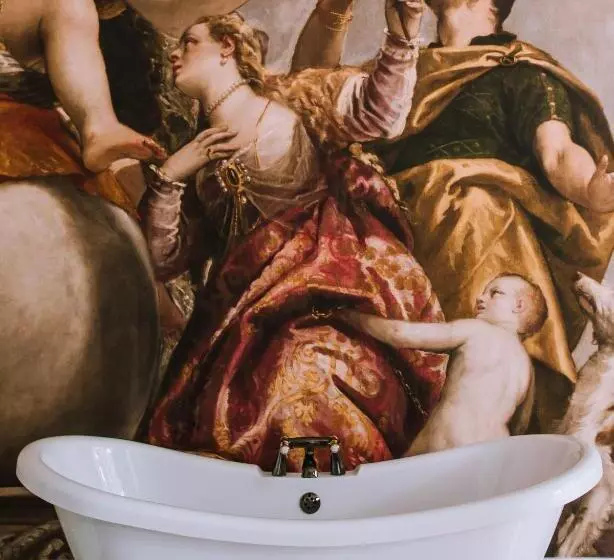 هتل The Harrison Chambers Of Distinction