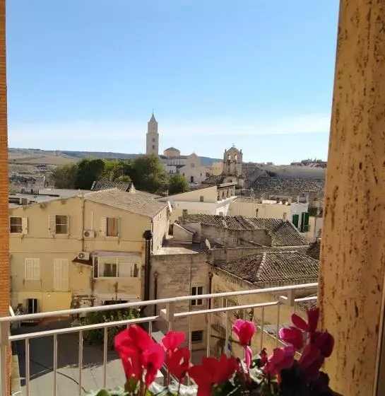 پانسیون Penta Luxury Room