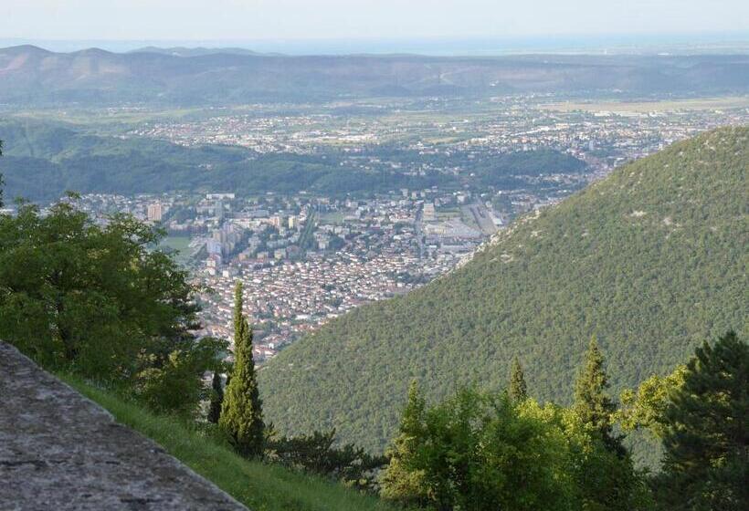 پانسیون Peregrin Sveta Gora