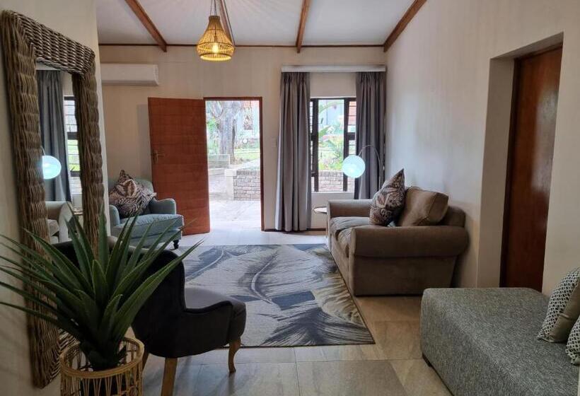 Pension The Coral Tree