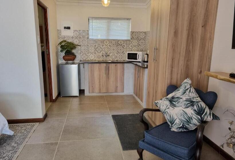 Pension The Coral Tree