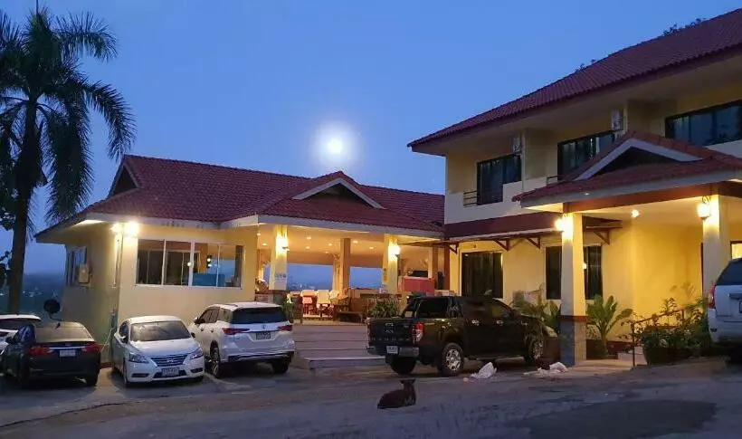 Lomakeskus สังขละการ์เด้นโฮม