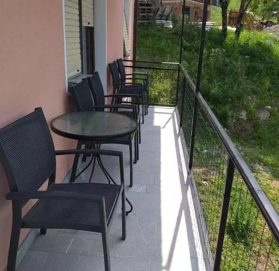 Apartmaji Uršič