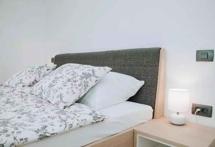Apartmaji Uršič