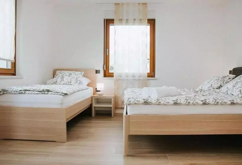 Apartmaji Uršič