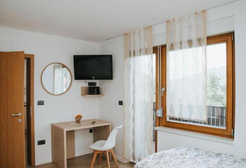 Apartmaji Uršič