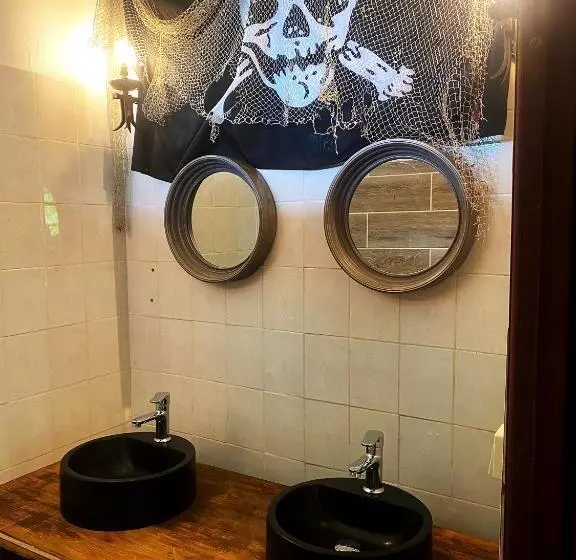 Auberge K Wan Hostel   Proche Plages