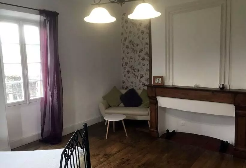 Aamiaismajoitus (B&B) Au Plech