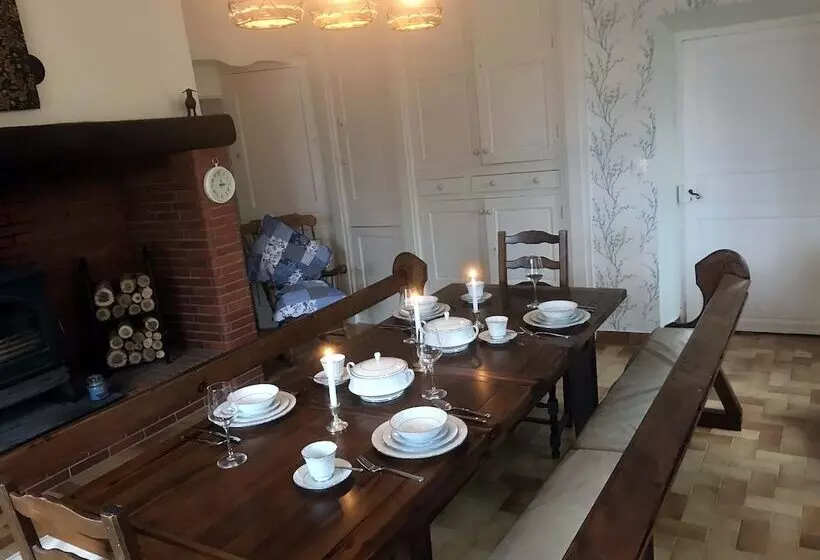 Aamiaismajoitus (B&B) Au Plech