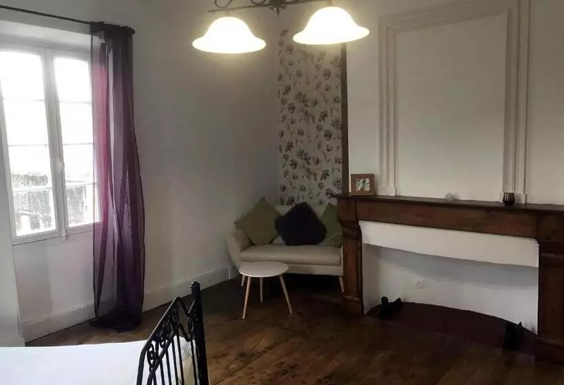 Aamiaismajoitus (B&B) Au Plech