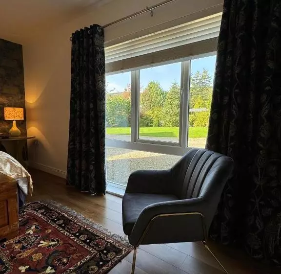 Cosy Home In A Beautiful Valley