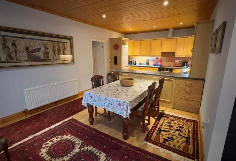 Cosy Home In A Beautiful Valley