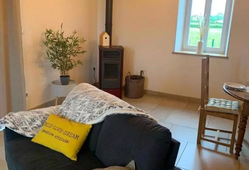 Maison Rénovée En Sologne Bourbonnaise, Animaux, Jardin, Terrasse, Clim, Wifi, Linge Et Draps Inclus