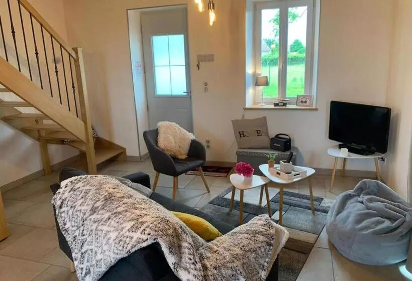 Maison Rénovée En Sologne Bourbonnaise, Animaux, Jardin, Terrasse, Clim, Wifi, Linge Et Draps Inclus
