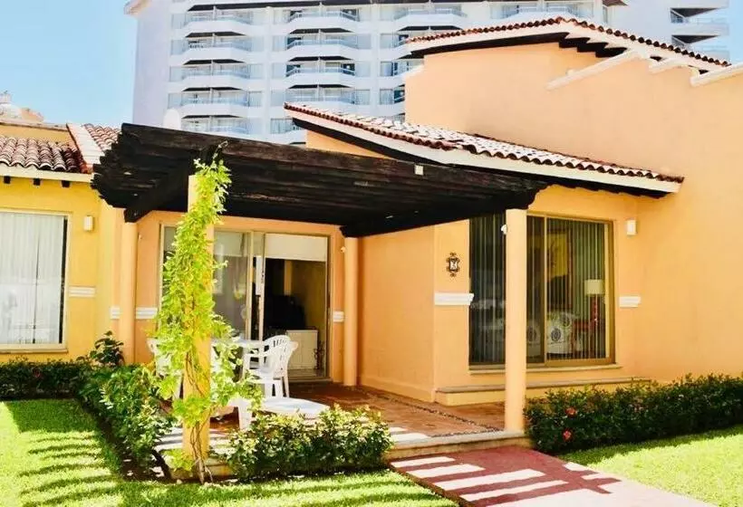 Villa Para 8 Personas 6 Adultos 2 Menores En Hotel Tsoro Ixtapa Wifi Gratis