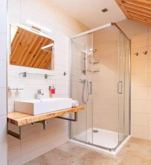 Apartmány Srub Výtoňka Lipno