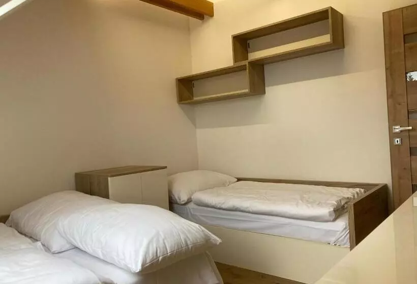 Apartmány Valča