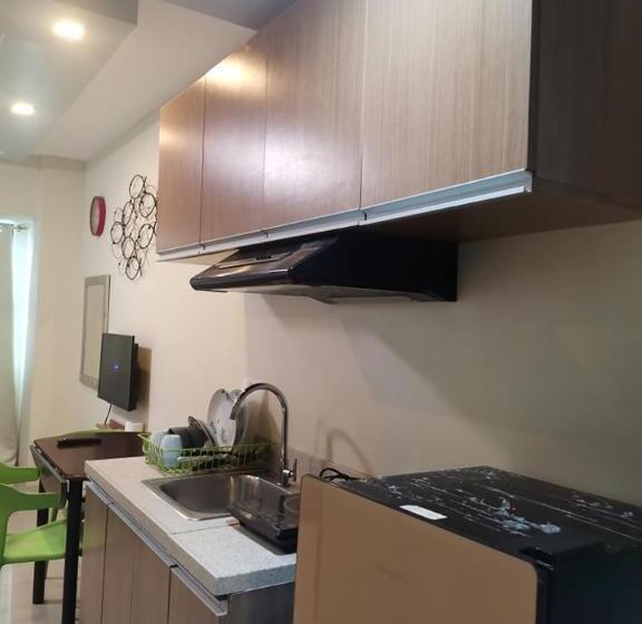 Horizon 101 Studios A7 Walk To Robinsons Mall