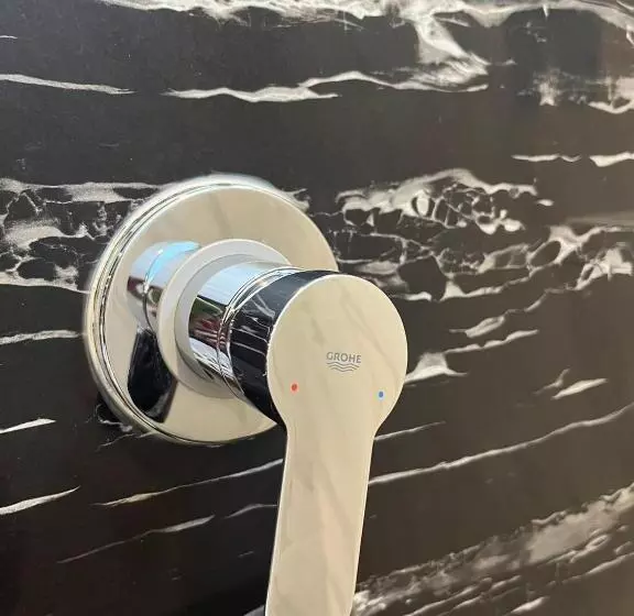 هتل นั่งเล่นกันไหม รีสอร์ท Sha Plus