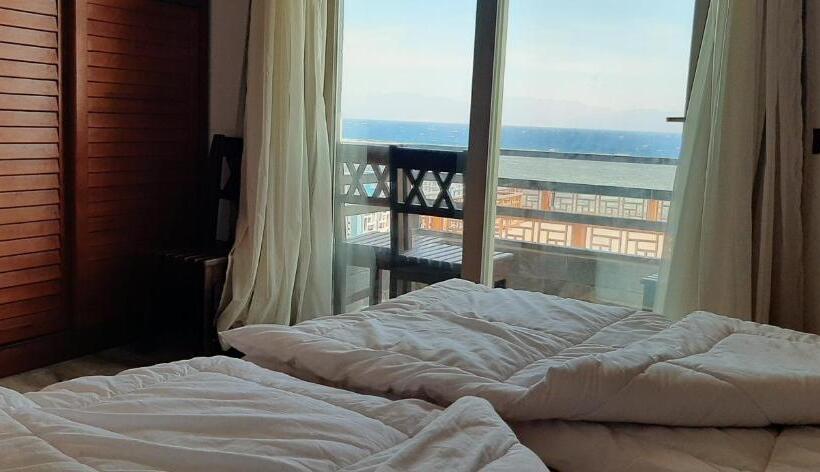 هتل Diamond Dahab House