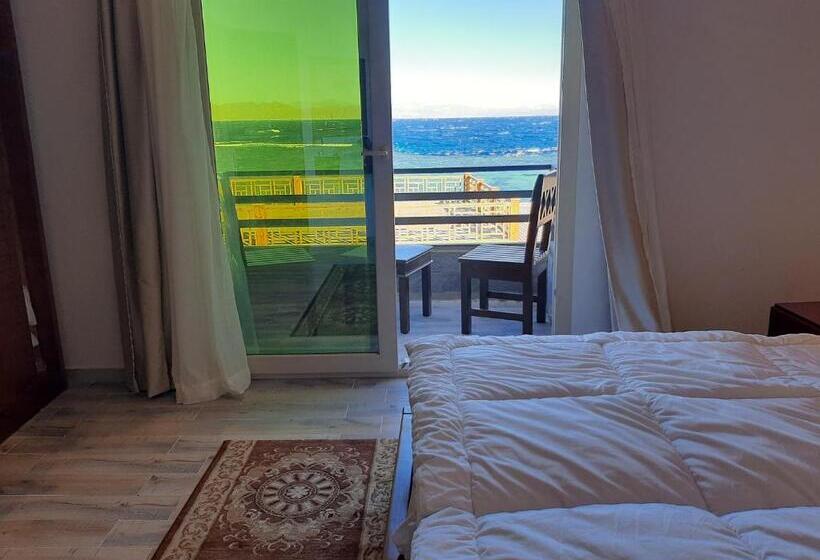 هتل Diamond Dahab House