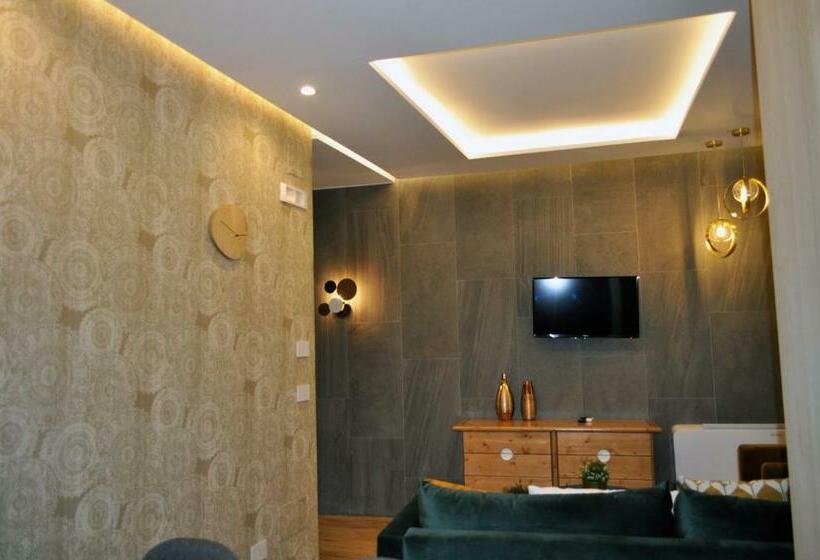 بنسيون Epoca In Sila