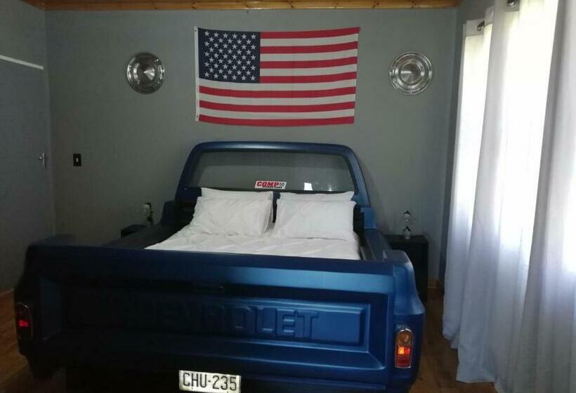 بنسيون The V8 Guest House