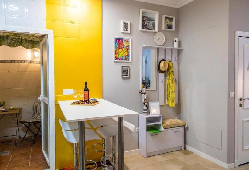 Simplyhosted Lupe Caleta Beach