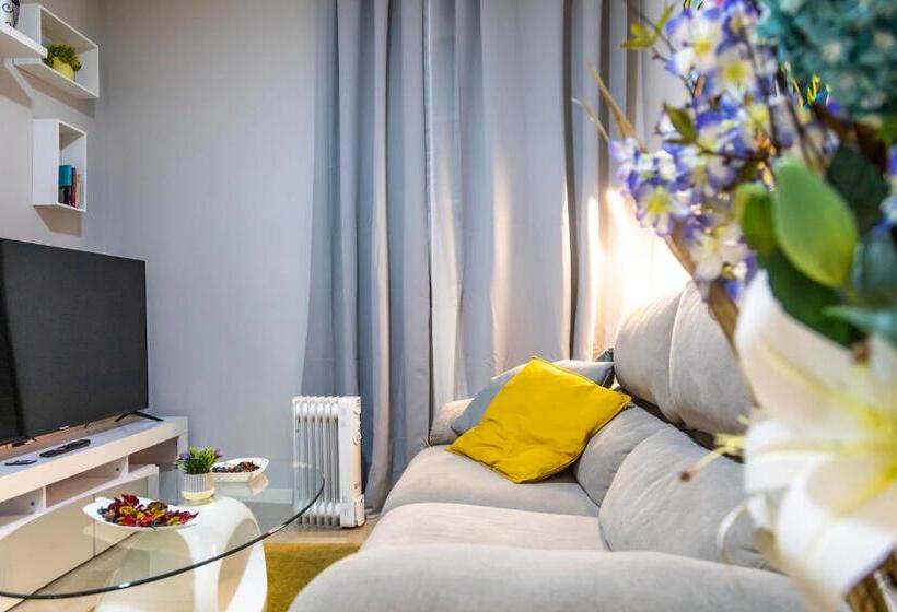 Simplyhosted Lupe Caleta Beach