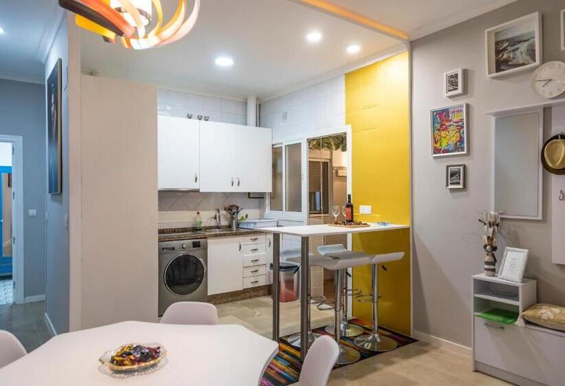 Simplyhosted Lupe Caleta Beach