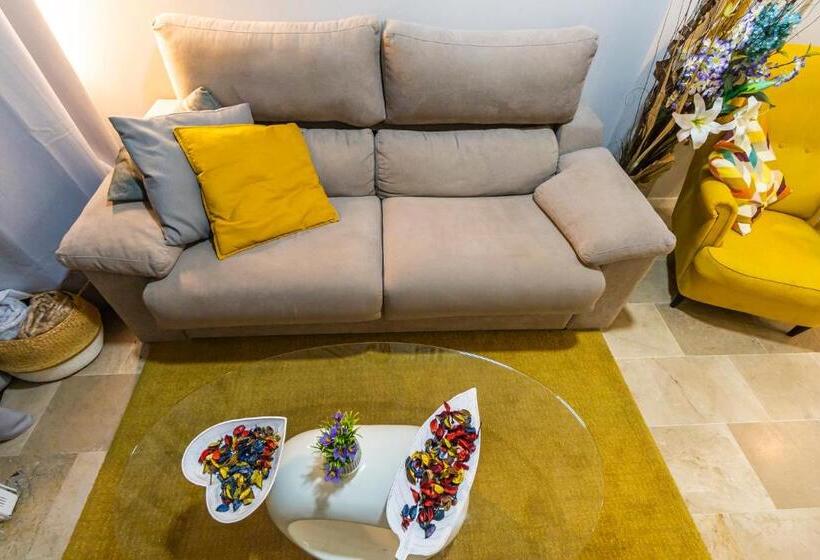 Simplyhosted Lupe Caleta Beach