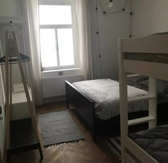 Stará škola Hedeč