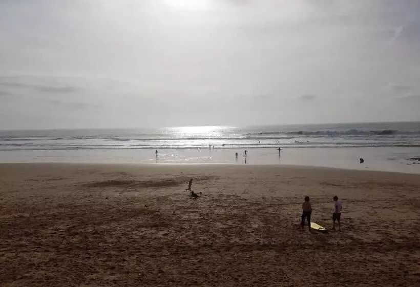 Retkeilymaja Surf & Skate