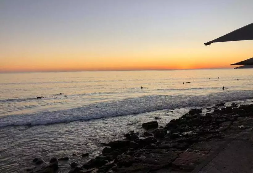 Retkeilymaja Surf & Skate