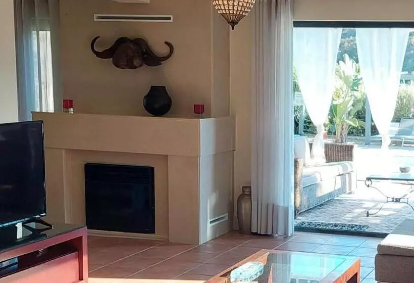 Villa Da Fonte   By Meco