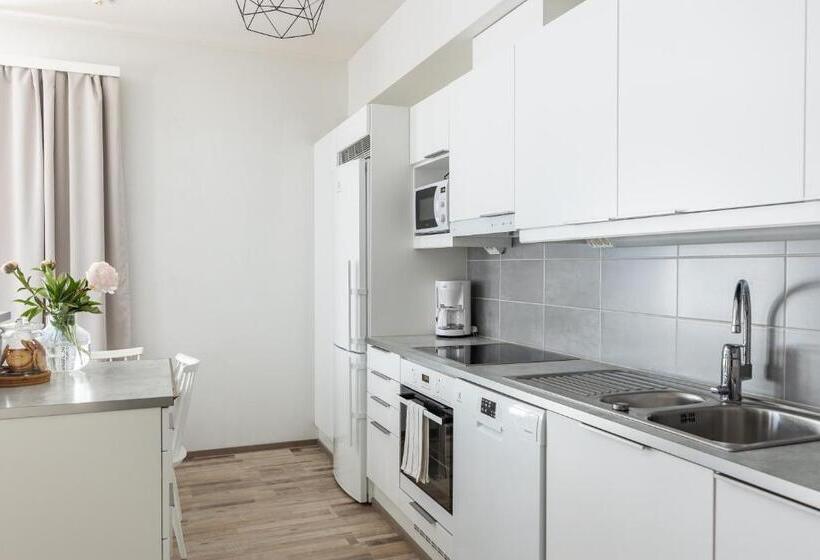 Arctic Starry City Suite