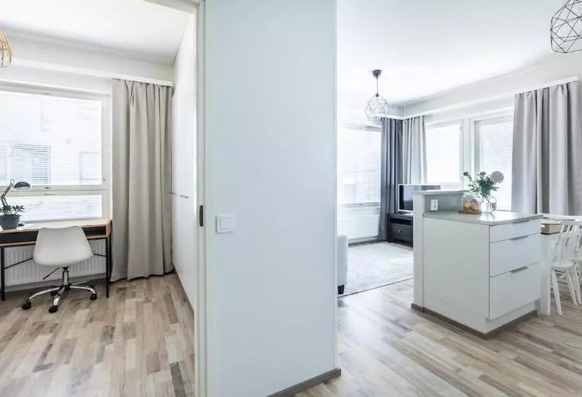 Arctic Starry City Suite