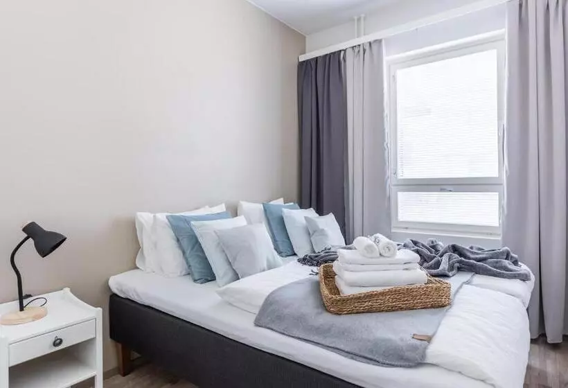 Arctic Starry City Suite