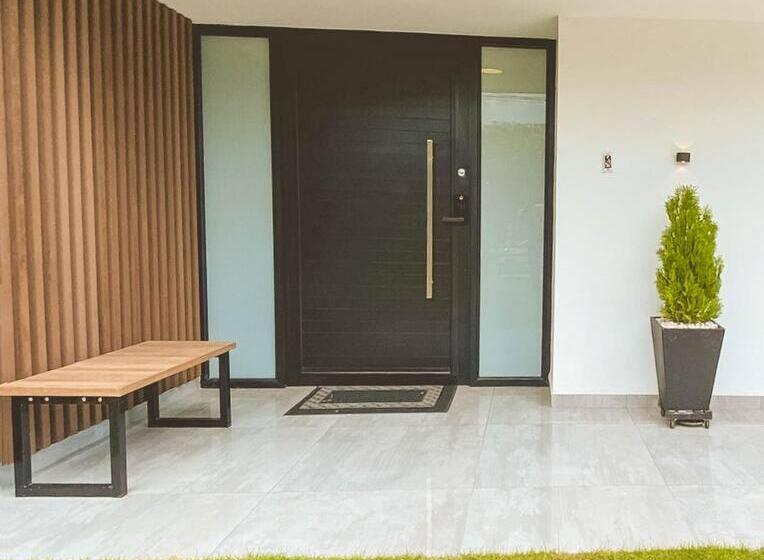 Boutique House Private Pool & Rooftop On Best Location Barranquilla !