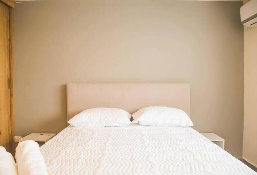 Boutique House Private Pool & Rooftop On Best Location Barranquilla !