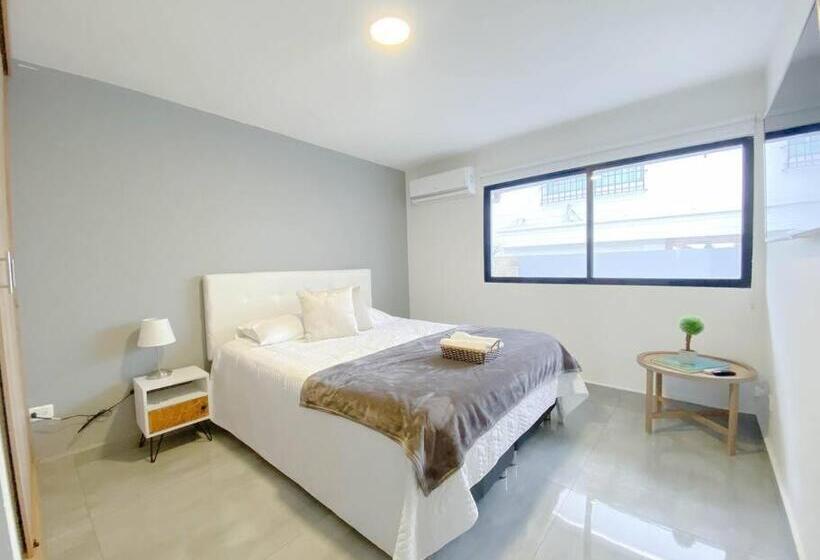 Boutique House Private Pool & Rooftop On Best Location Barranquilla !