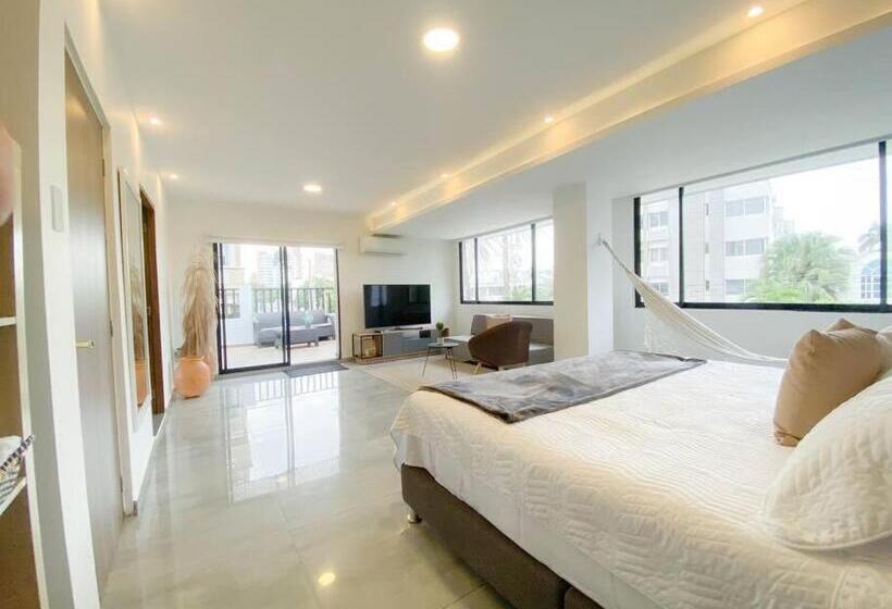 Boutique House Private Pool & Rooftop On Best Location Barranquilla !